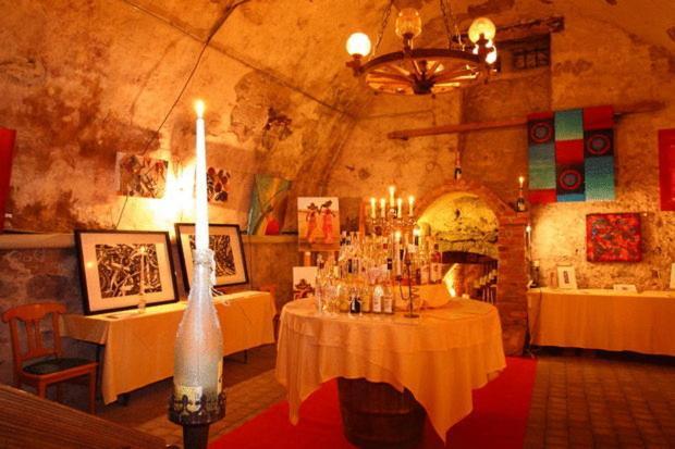Gasthaus Hotel Adler Endingen am Kaiserstuhl Extérieur photo