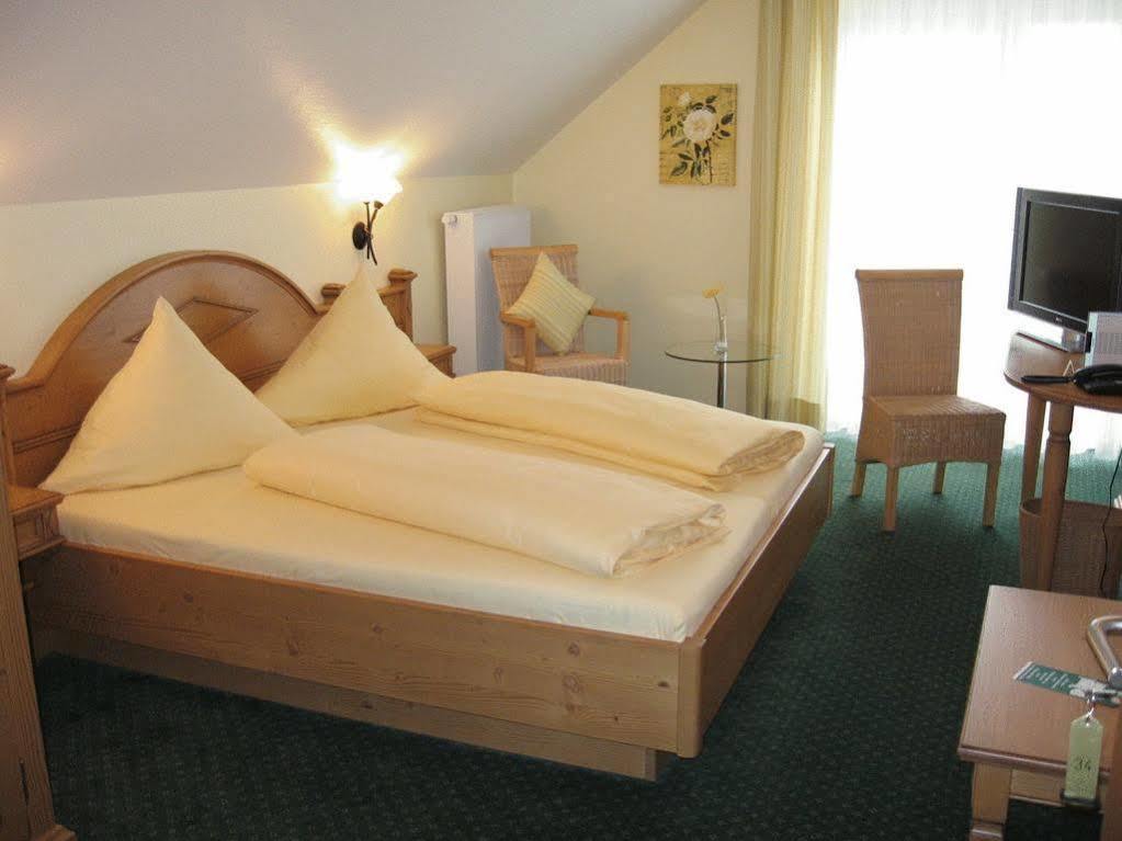 Gasthaus Hotel Adler Endingen am Kaiserstuhl Extérieur photo